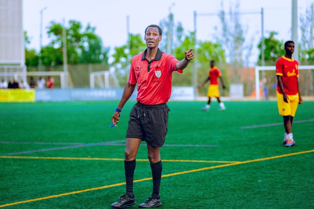 História da arbitragem no futebol